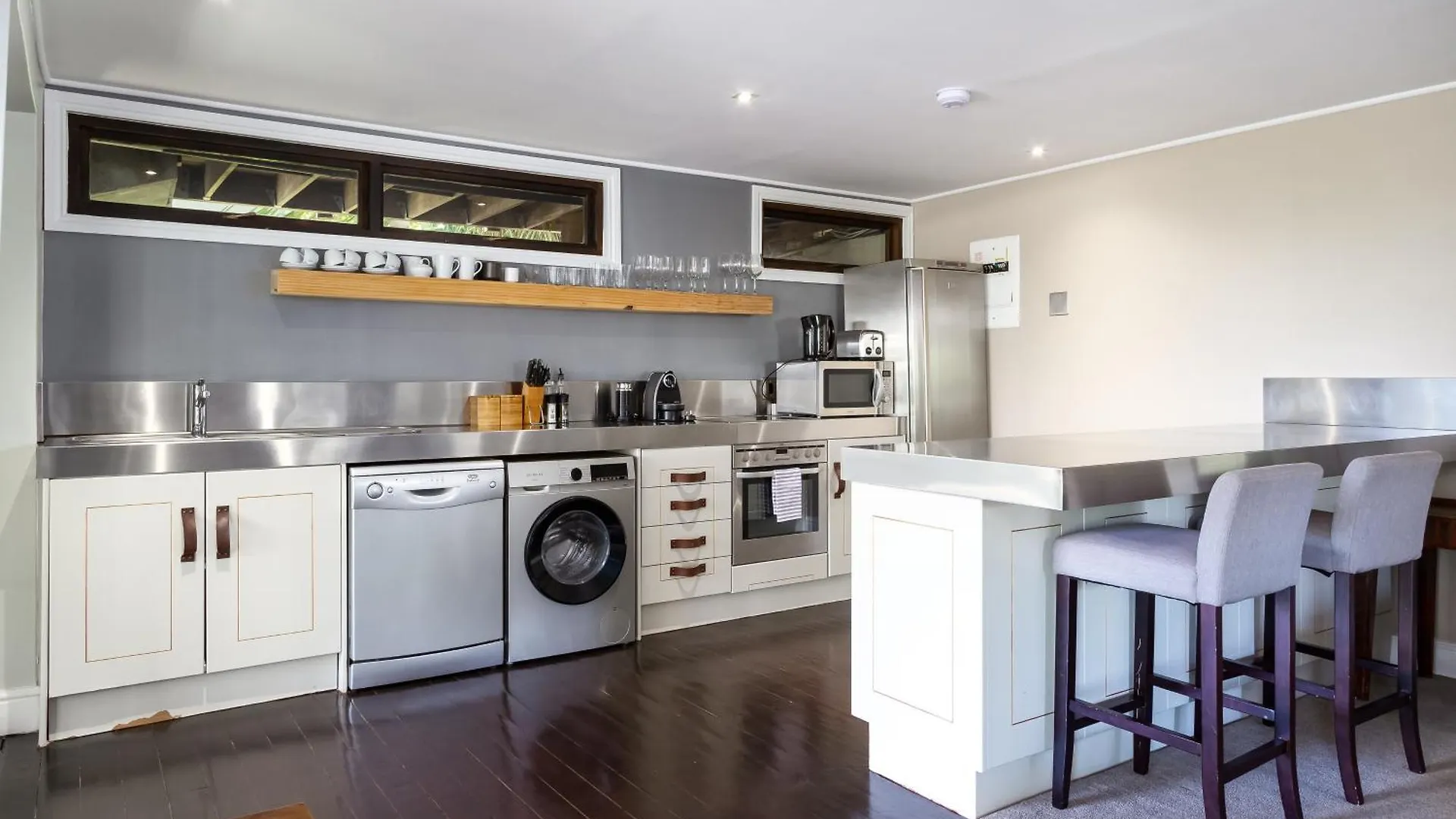 Sweet Greta - Terrace Apartment With Solar Power Cape Town South Africa