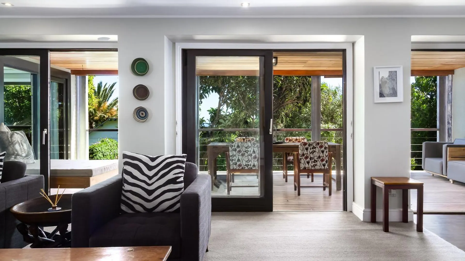 Sweet Greta - Terrace Apartment With Solar Power Cape Town Aparthotel